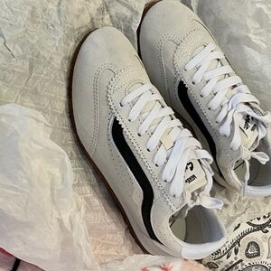 Vans Women's Cream and Black Sneakers